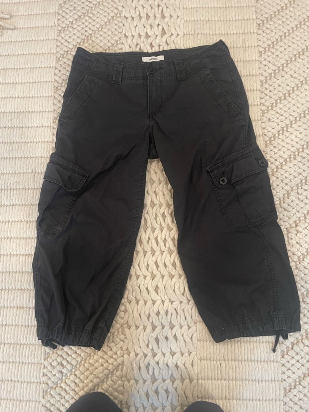 Express Black Cargo Capris